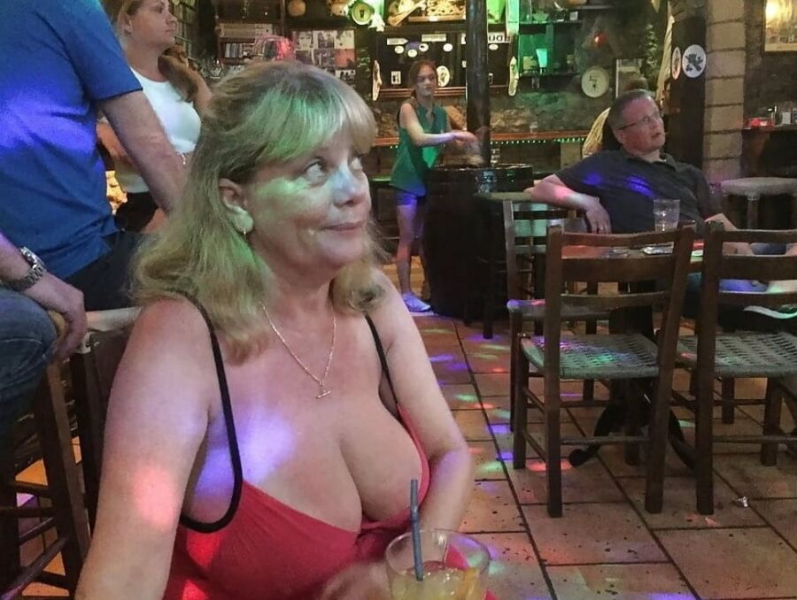 Ask your Mom Going together on Milf Mature Hunting