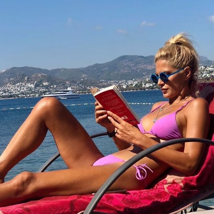 Sexy Turkish Seyda