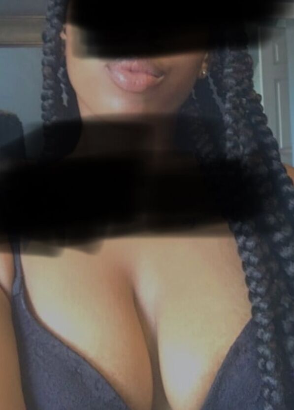 Big ass and tittys VOL with candids