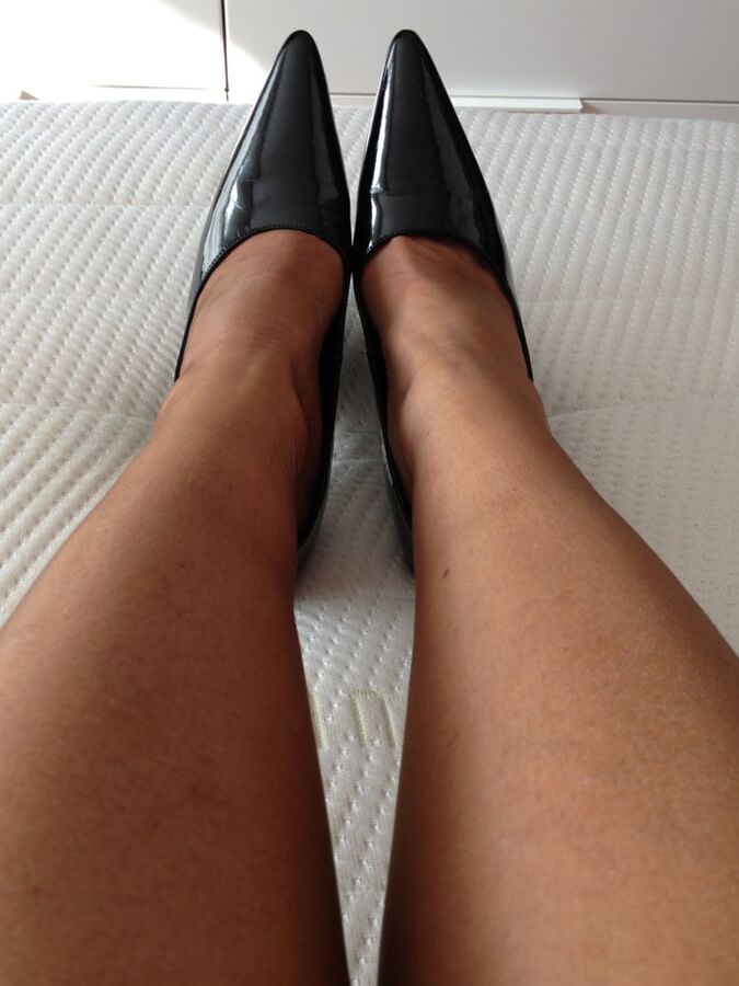 Nylonfeet IX