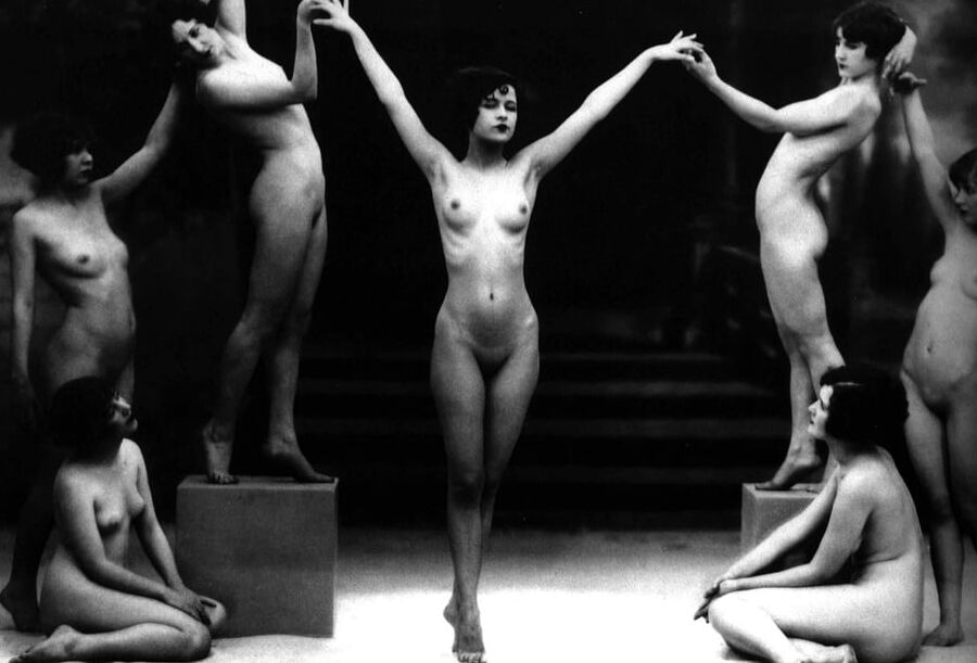 Nudes - to