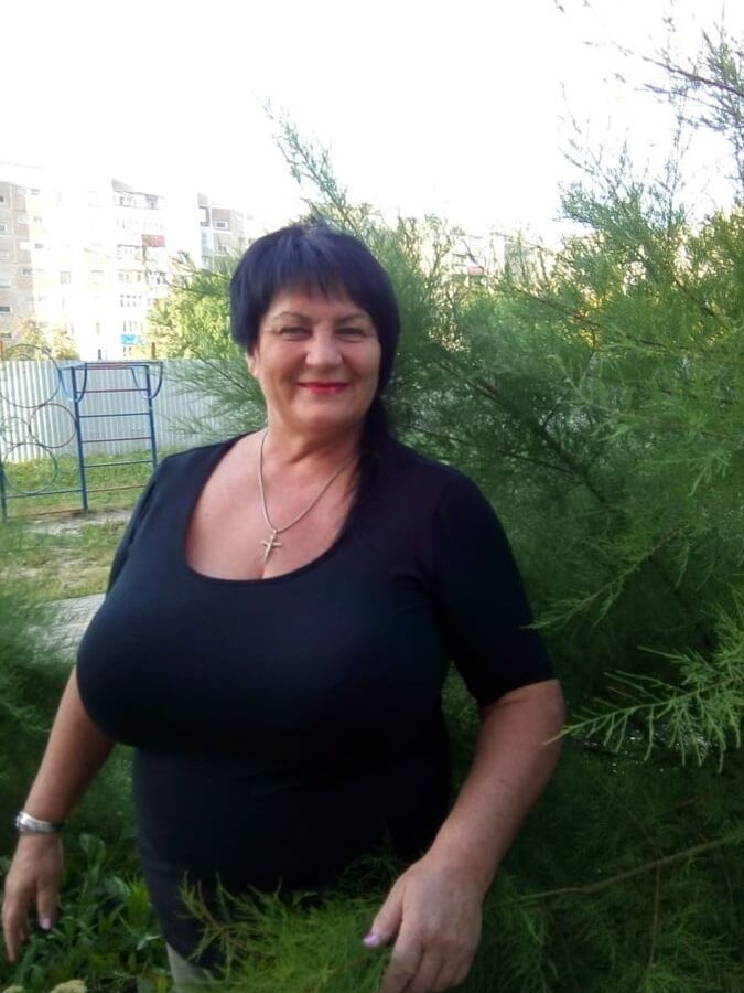 Elegant und Megatitten