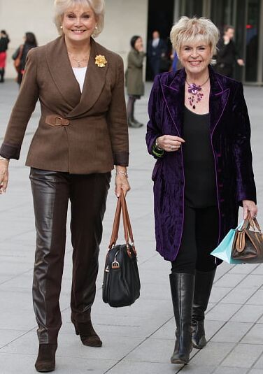 Female Celebrity - Gloria Hunniford