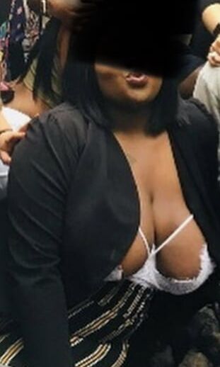 Big ass and tittys VOL with candids