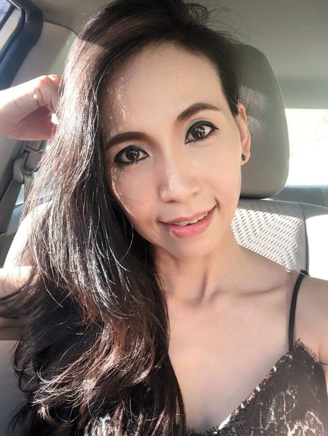 usingyourunawaregf&;s wife, now where is your wife?
