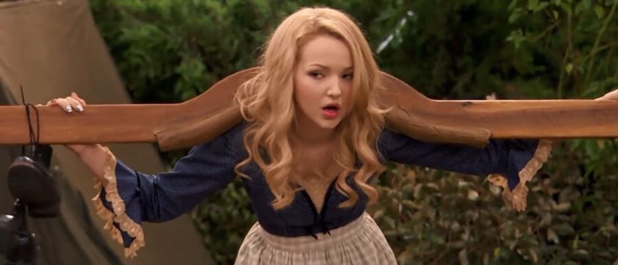 Dove Cameron