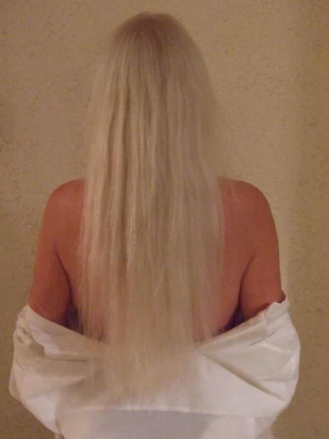 Blonde Lady