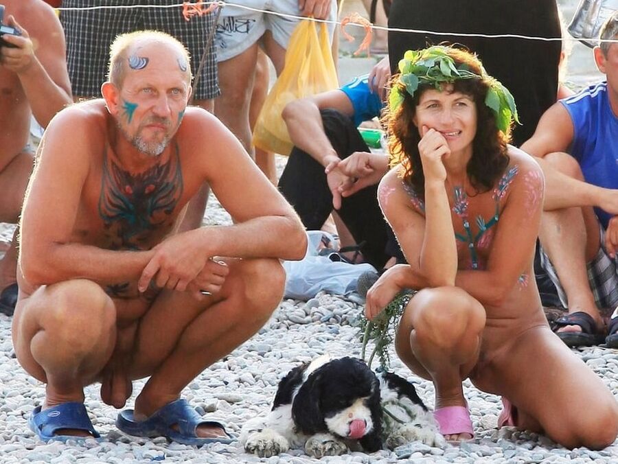 Mature nudist