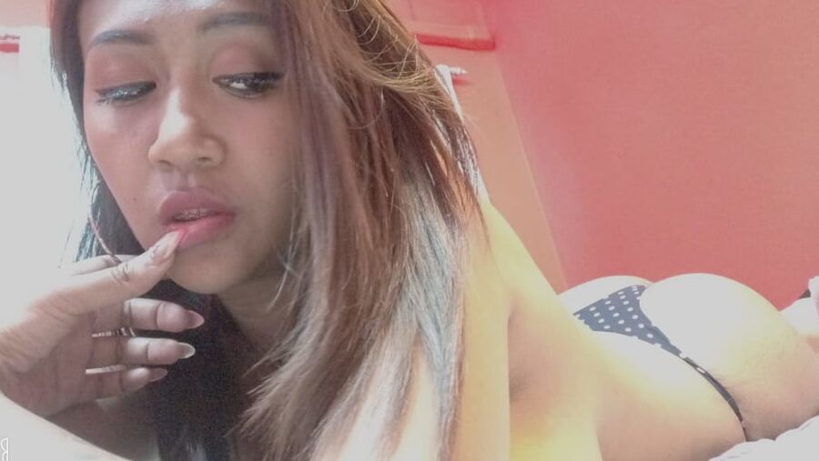 Harna XXX: Naughty Thai Girl