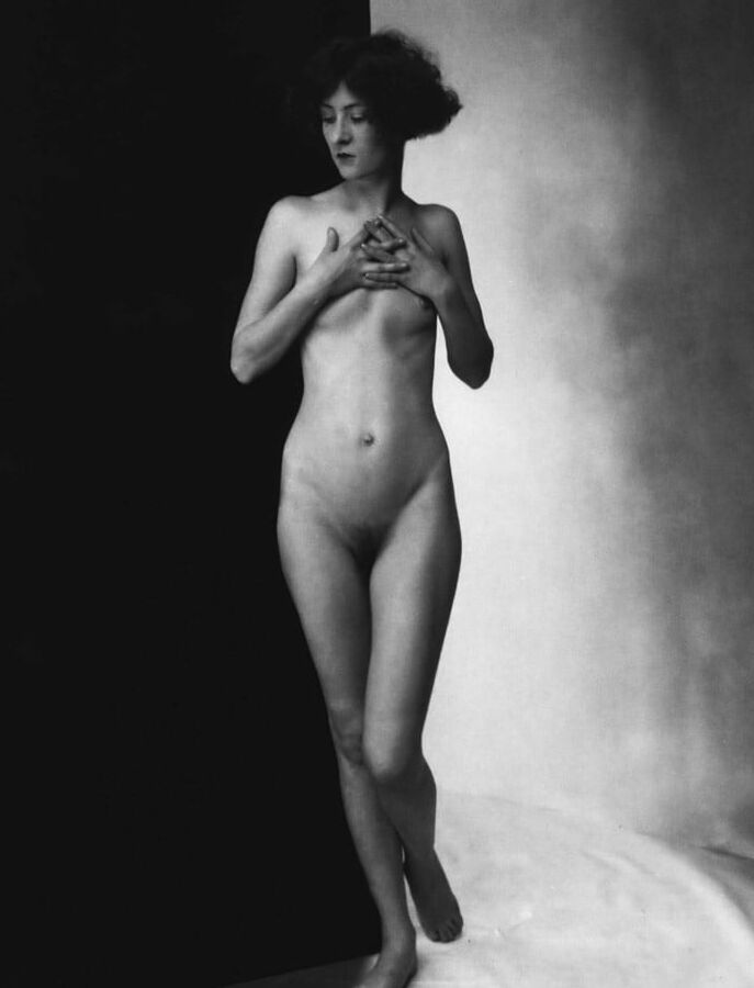 Nudes - to