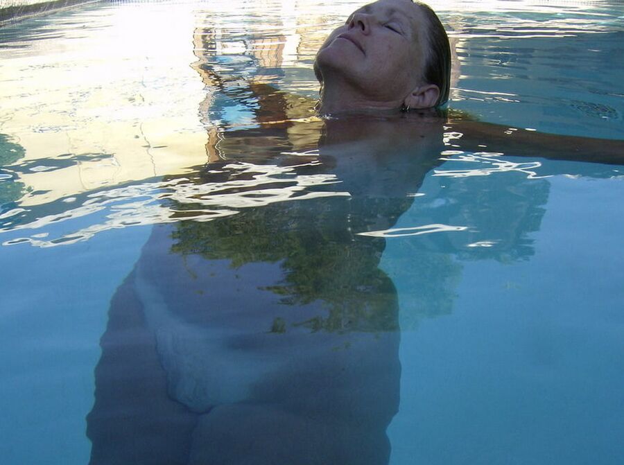 Anto&;.... is hot!!!