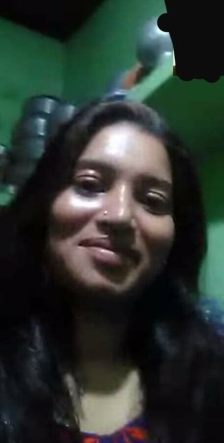 Bangladeshi Married bhabhi