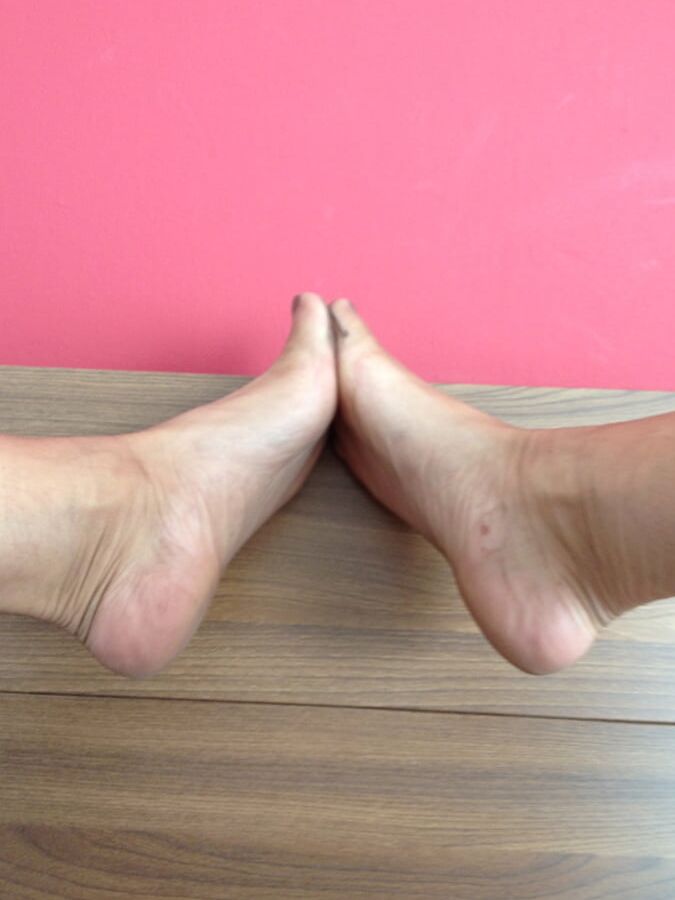 Nylonfeet IX