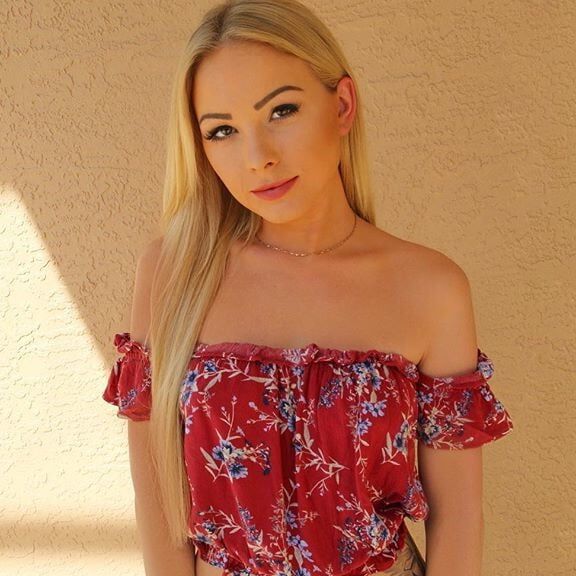 Amanda Marie Miller
