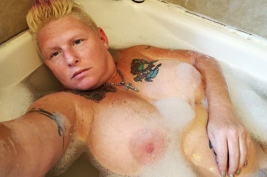 Another Hot pussy and big tits i fuck