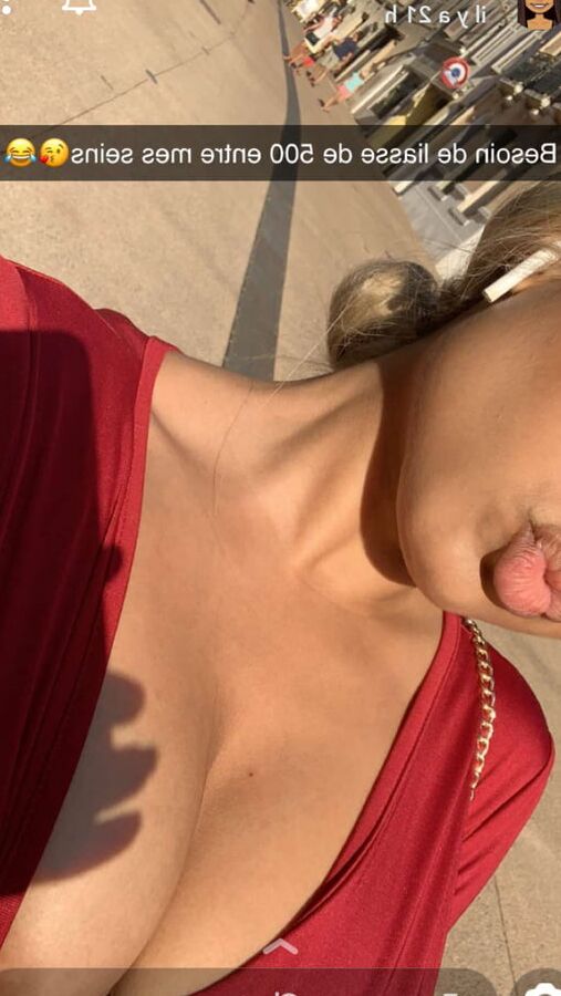 Sexy Instagram boobs