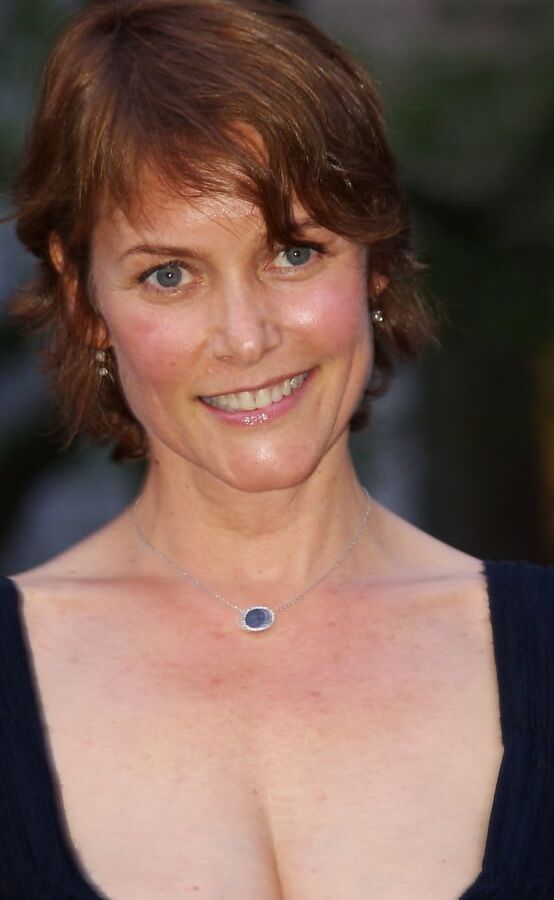 Carey Lowell