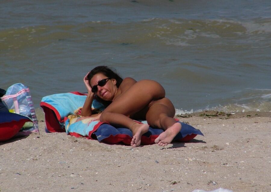 Brune a la plage II