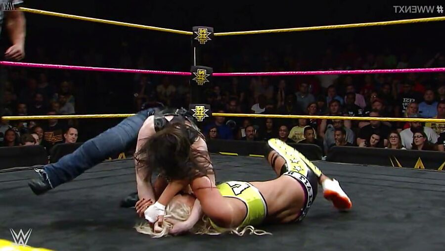 Nikki Cross (WWE)