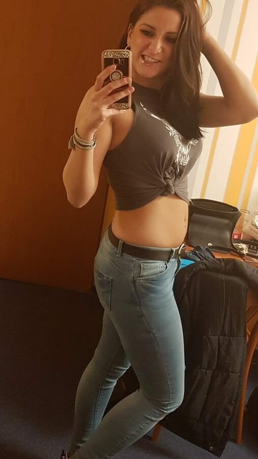 Hot Dutch Babe