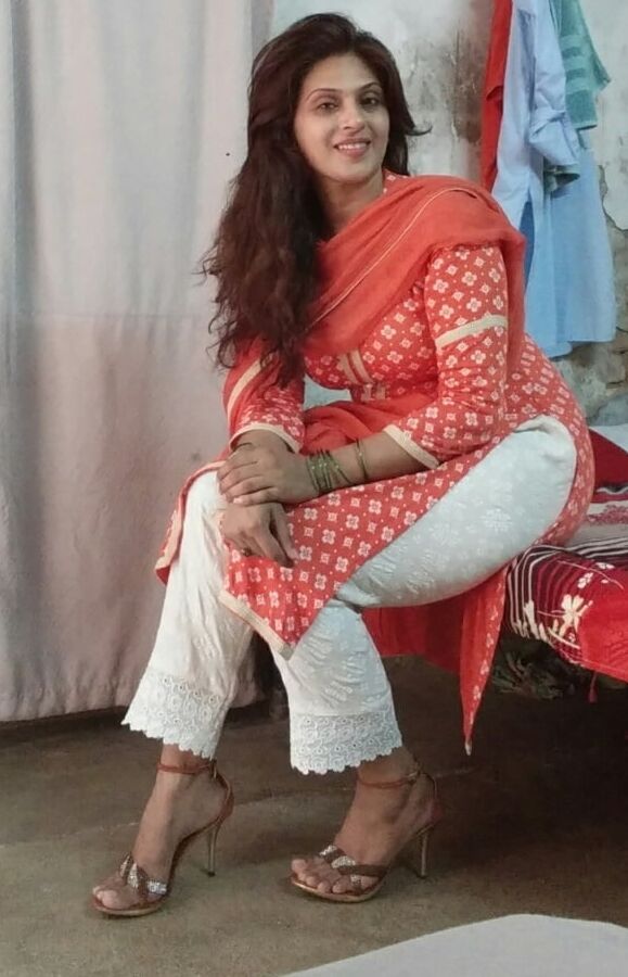 Desi hot punjabi girl