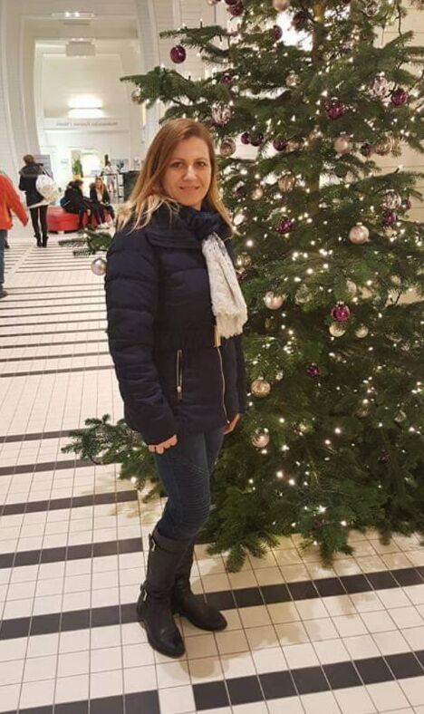 Moja mama majka (mom)