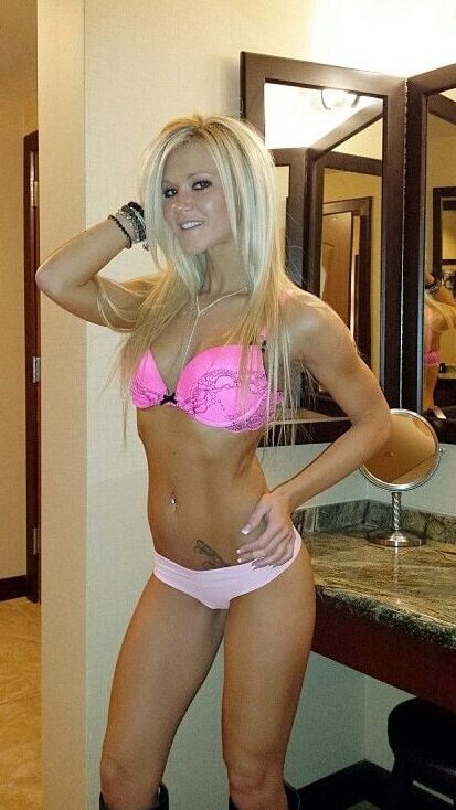 Bang Babes ..Smoking Hot Blonde Pussy