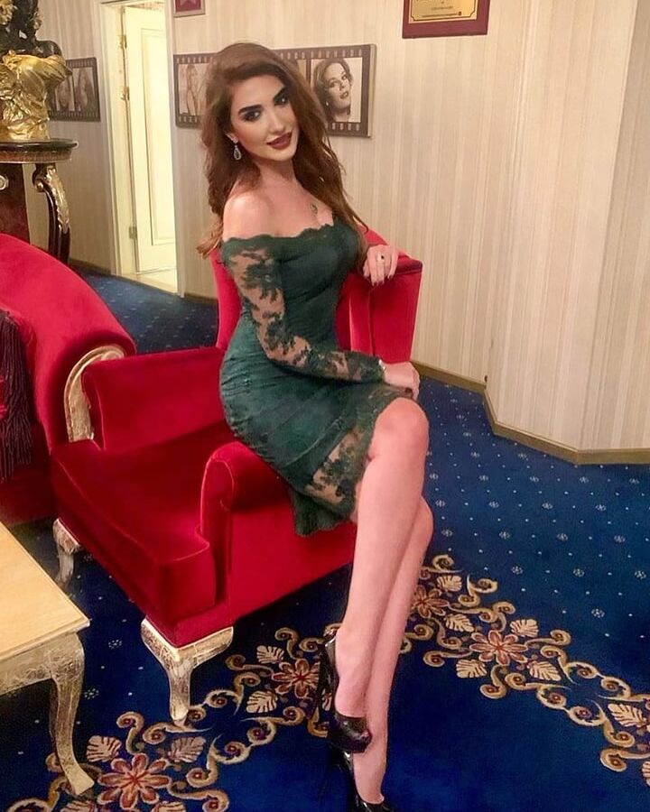 Sexy Turkish Yesim Akin