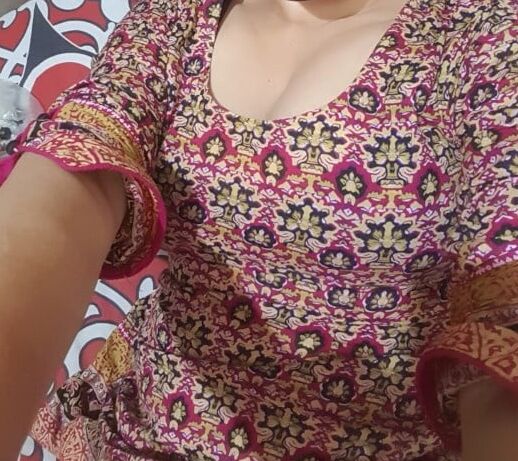Pakistani Beautiful Bhabhi Bitch