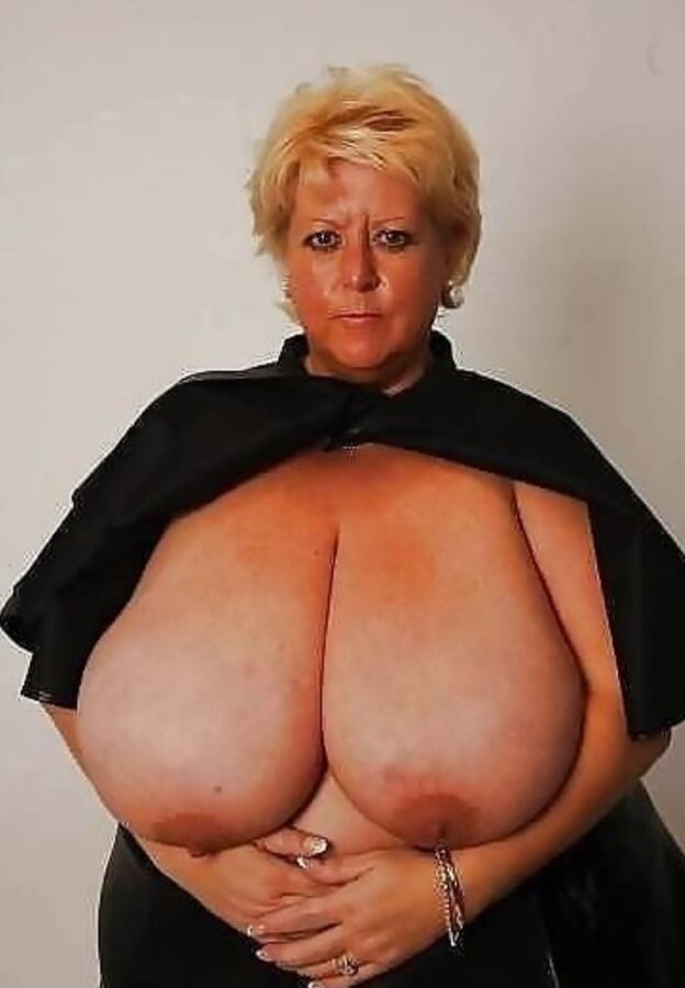 Ask your Mom Going together on Milf Mature Hunting