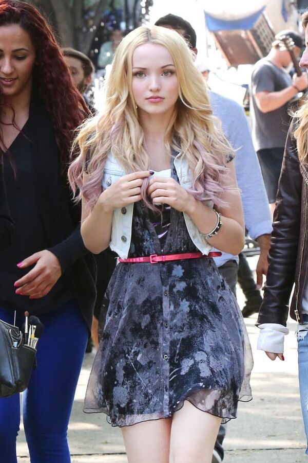 Dove Cameron