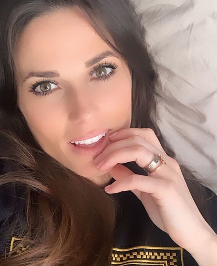 Capucine Anav