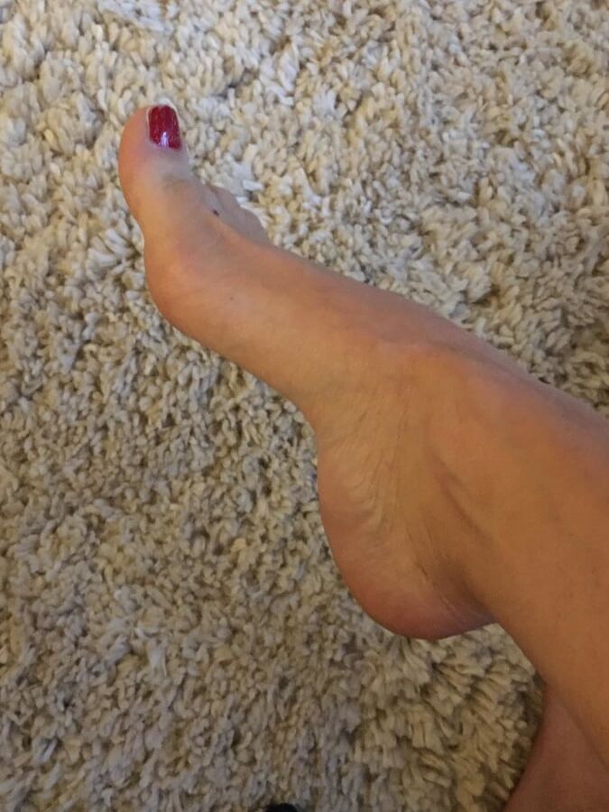 Girlfriends feet