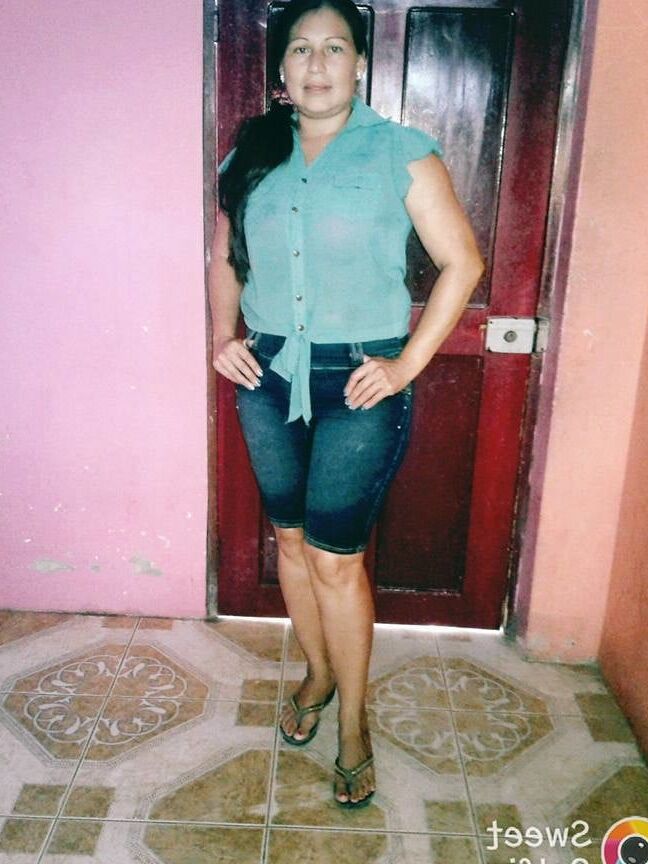 adri nogera mature