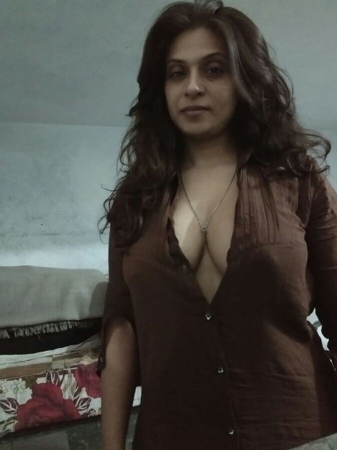 Desi hot punjabi girl