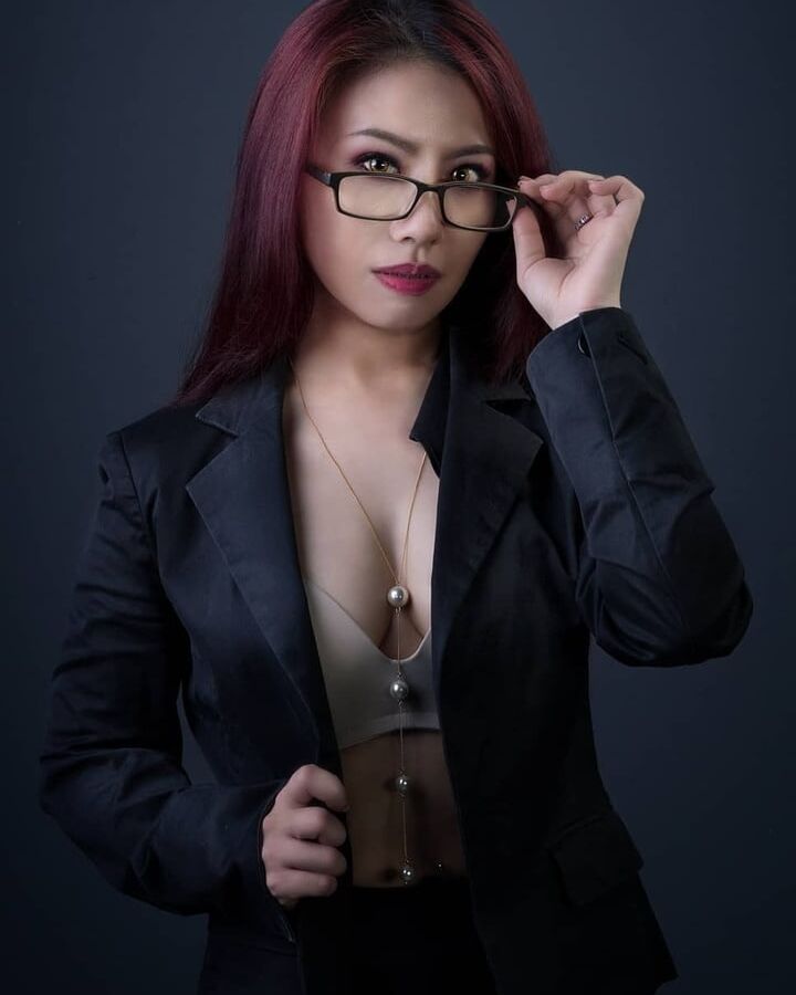 Sexy Asian Bitch