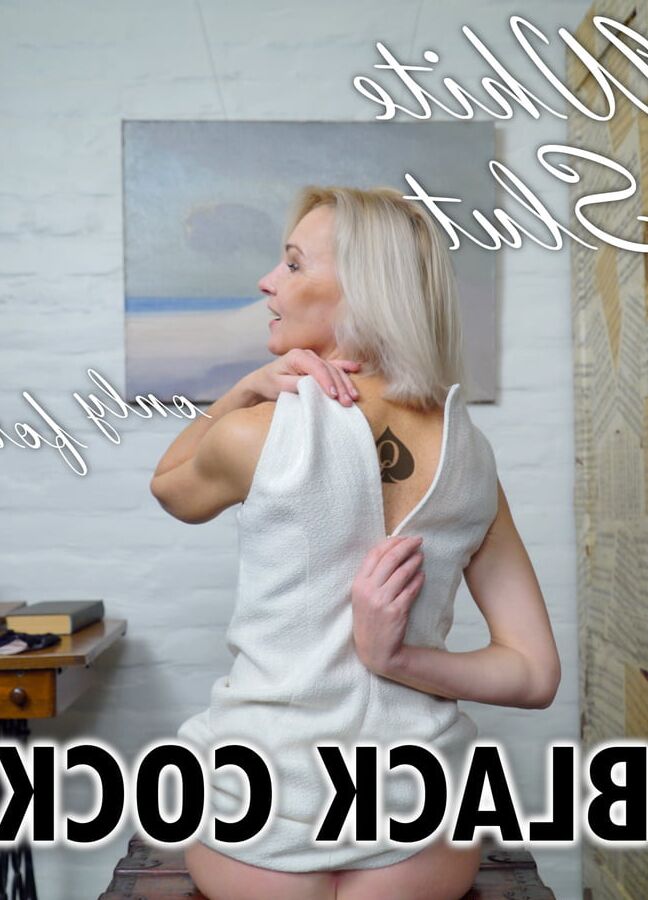 (Nicole Black Better World) White woman tattoo&;s