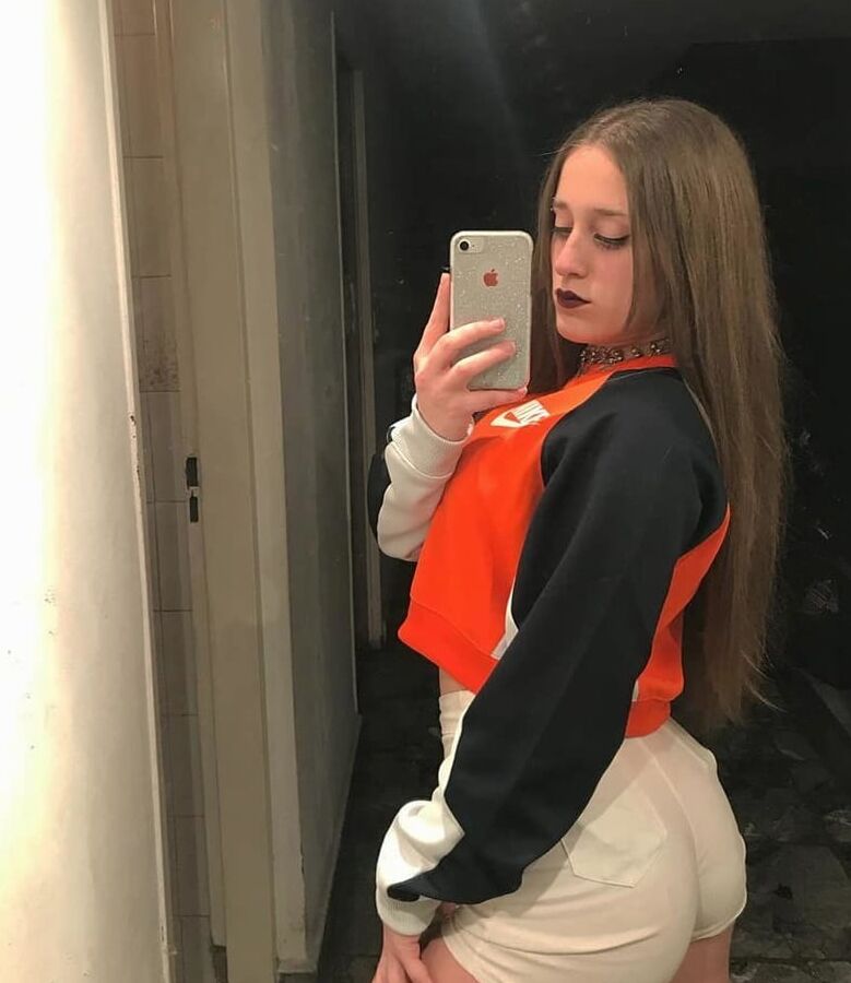 On Instagram- caroladawi