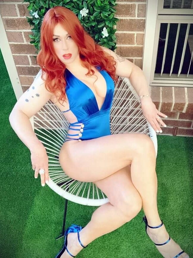 Swimwear selfies