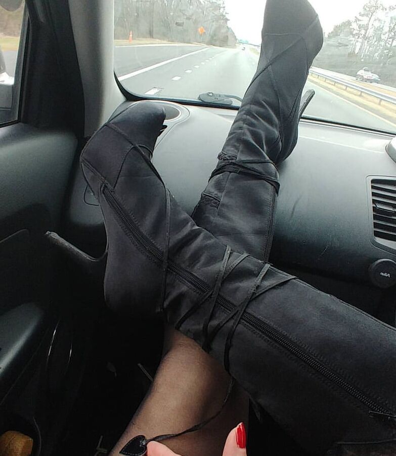 wife legs