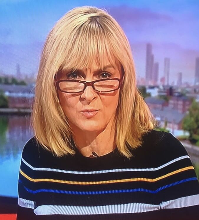 Todays Wank Target..Louise Minchin Showing Off Her Sexy Legs