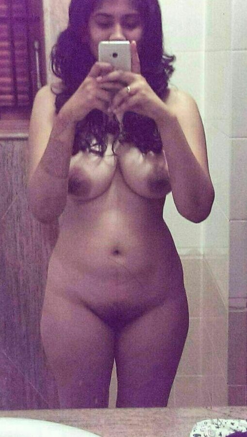 Desi girl boobs