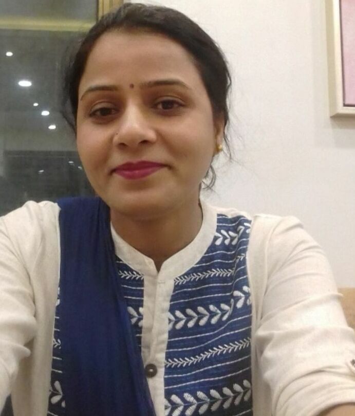 HOT INDIAN AUNTY DESI