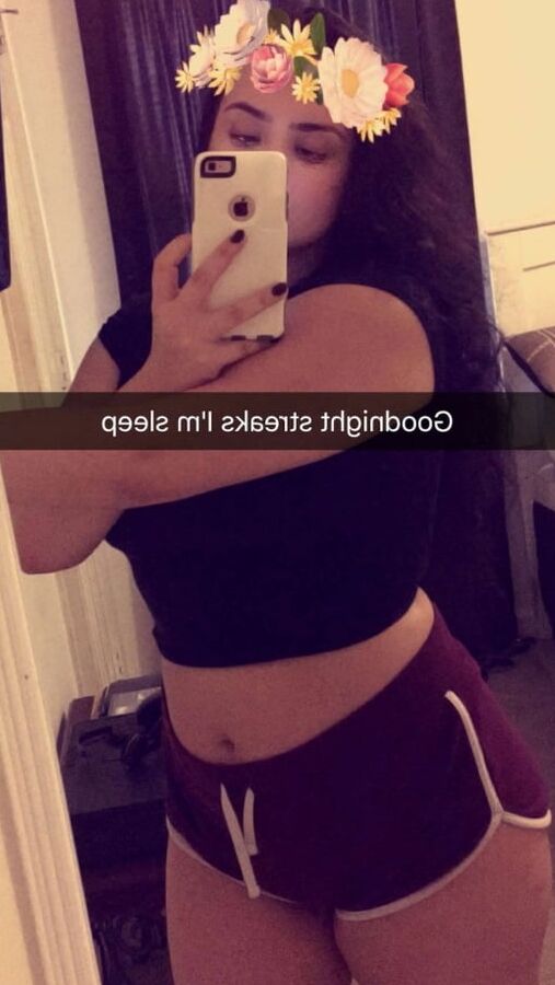 Very Hot girl Selfie pic