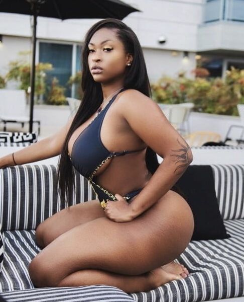 Black cleavage princesses exposed