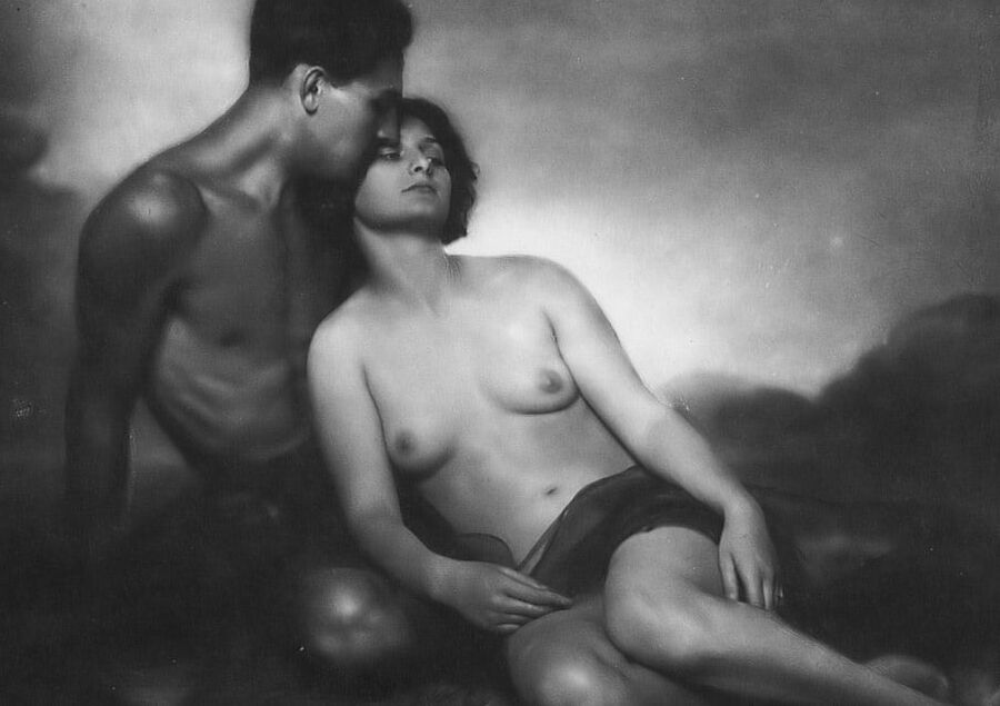 Nudes - to