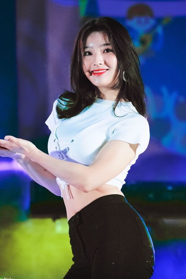 Lee Sae Rom - Fromis_