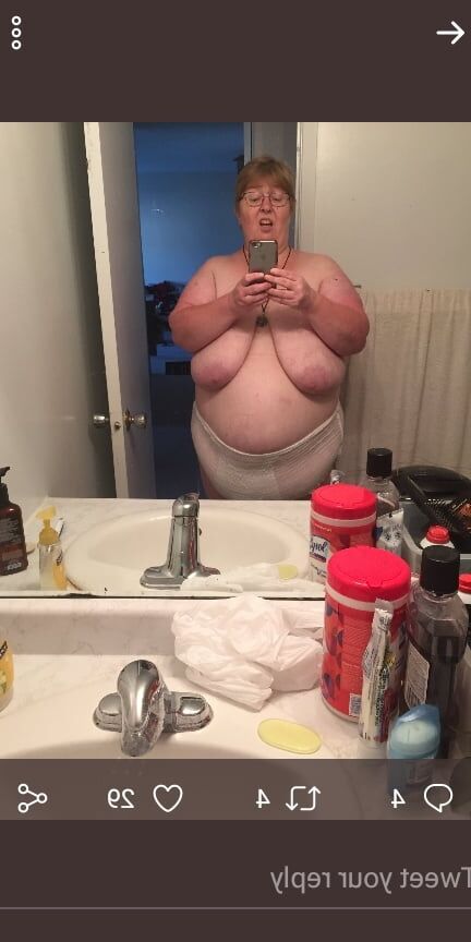 Hoodyman ssbbw . Screen shots mega post .