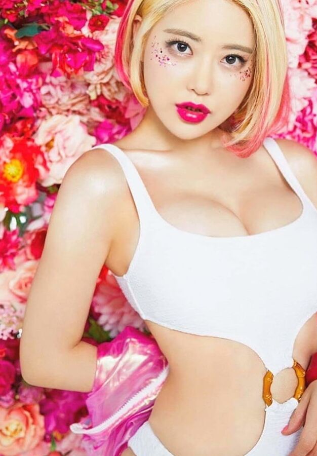 Korean Hottie DJ Soda