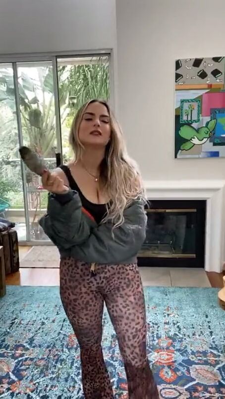 Sexy JoJo - Boobs On Show Again